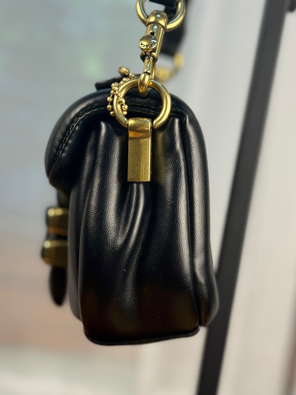 Coach Pillow Tabby Shoulder Bag 18 Black Leather Brass Hardware C3880 Like New - Picture 6 of 16